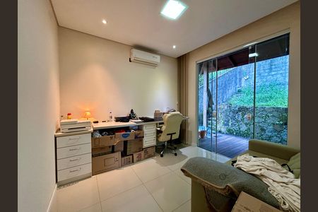 Casa para alugar com 450m², 3 quartos e 5 vagasSuíte 3