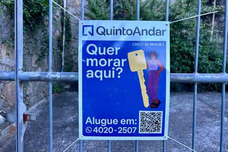 Casa para alugar com 450m², 3 quartos e 5 vagasPlaca 