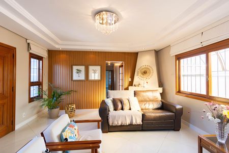 Casa para alugar com 380m², 3 quartos e 13 vagas