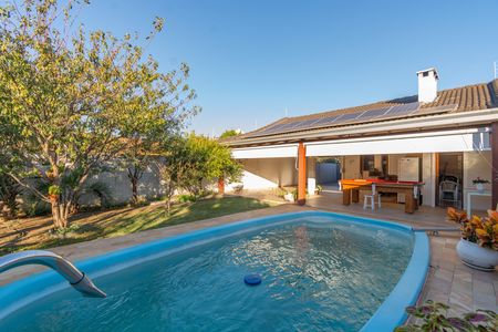 Casa para alugar com 380m², 3 quartos e 13 vagas