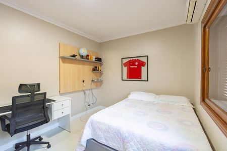 Casa para alugar com 380m², 3 quartos e 13 vagas