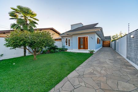 Casa para alugar com 380m², 3 quartos e 13 vagas