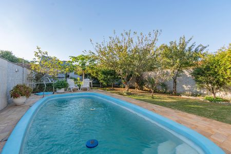 Casa para alugar com 380m², 3 quartos e 13 vagas