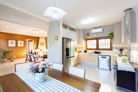 Casa para alugar com 380m², 3 quartos e 13 vagas