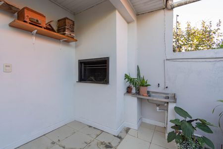 Casa para alugar com 380m², 3 quartos e 13 vagas