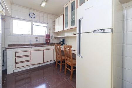 Apartamento à venda com 100m², 3 quartos e 1 vaga Apartamento à venda com 100m², 3 quartos e 1 vagaCozinha