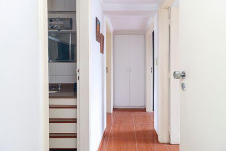 Apartamento à venda com 100m², 3 quartos e 1 vaga Apartamento à venda com 100m², 3 quartos e 1 vagaCorredor