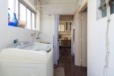 Apartamento à venda com 100m², 3 quartos e 1 vaga Apartamento à venda com 100m², 3 quartos e 1 vagaÁrea de Serviço