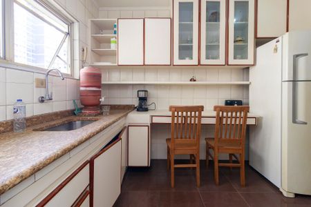 Apartamento à venda com 100m², 3 quartos e 1 vaga Apartamento à venda com 100m², 3 quartos e 1 vagaCozinha