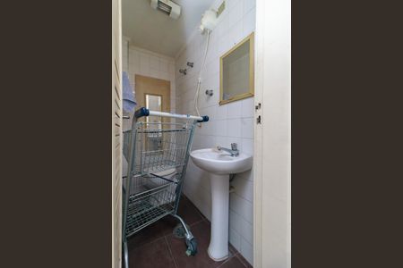 Apartamento à venda com 100m², 3 quartos e 1 vaga Apartamento à venda com 100m², 3 quartos e 1 vagaÁrea de Serviço - Banheiro