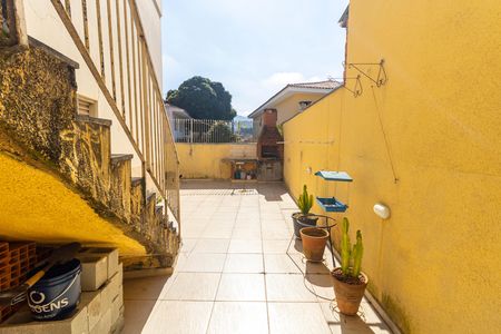 Casa à venda com 198m², 4 quartos e 2 vagas Casa à venda com 198m², 4 quartos e 2 vagasQuintal gourmet