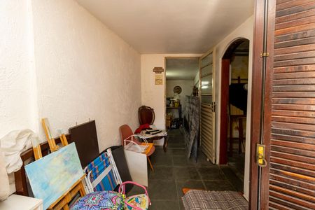 Casa à venda com 198m², 4 quartos e 2 vagas Casa à venda com 198m², 4 quartos e 2 vagasQuarto de Serviço