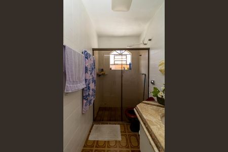 Casa à venda com 198m², 4 quartos e 2 vagas Casa à venda com 198m², 4 quartos e 2 vagasBanheiro da Suíte 1