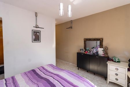 Casa à venda com 198m², 4 quartos e 2 vagas Casa à venda com 198m², 4 quartos e 2 vagasSuíte 2