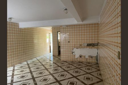 Casa à venda com 250m², 4 quartos e 1 vagaCozinha 2