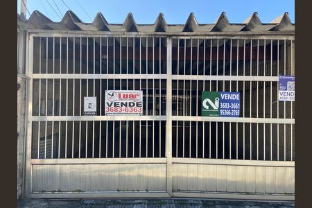 Casa à venda com 250m², 4 quartos e 1 vagaFachada