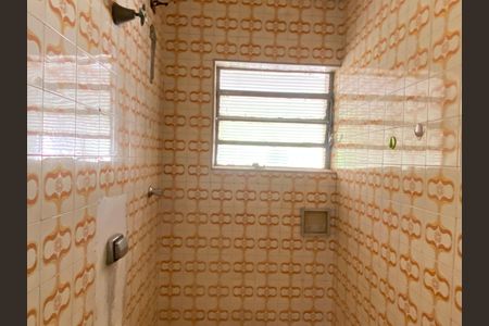 Casa à venda com 250m², 4 quartos e 1 vagaBanheiro 1