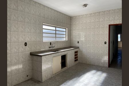 Casa à venda com 250m², 4 quartos e 1 vagaCozinha 1