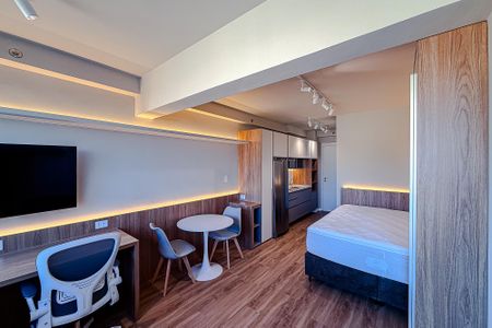 Studio para alugar com 28m², 1 quarto e sem vaga Studio para alugar com 28m², 1 quarto e sem vagaStudio