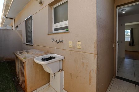Casa de condomínio para alugar com 55m², 2 quartos e 1 vaga Casa de condomínio para alugar com 55m², 2 quartos e 1 vagaÁrea de Serviço