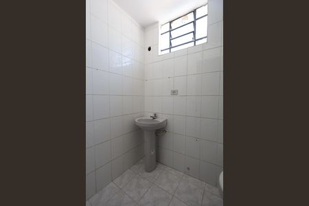 Casa à venda com 130m², 4 quartos e 3 vagas Casa à venda com 130m², 4 quartos e 3 vagasBanheiro