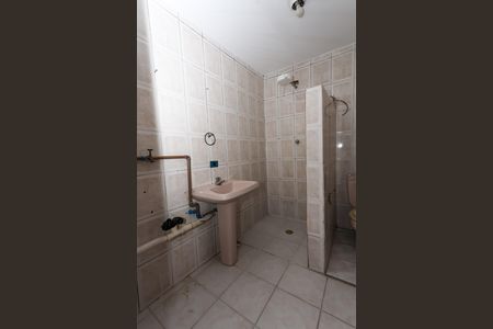 Casa à venda com 130m², 4 quartos e 3 vagas Casa à venda com 130m², 4 quartos e 3 vagasedícula banheiro