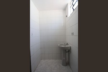 Casa à venda com 130m², 4 quartos e 3 vagas Casa à venda com 130m², 4 quartos e 3 vagasBanheiro