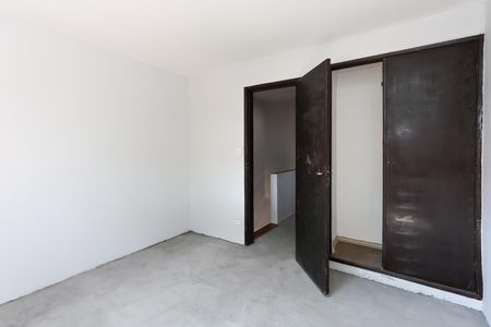 Casa à venda com 130m², 4 quartos e 3 vagas Casa à venda com 130m², 4 quartos e 3 vagasquarto 1