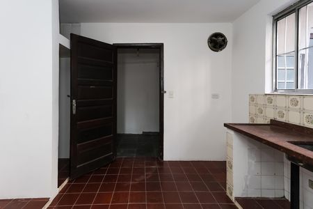Casa à venda com 130m², 4 quartos e 3 vagas Casa à venda com 130m², 4 quartos e 3 vagascozinha 1