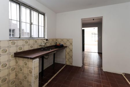 Casa à venda com 130m², 4 quartos e 3 vagas Casa à venda com 130m², 4 quartos e 3 vagascozinha 1