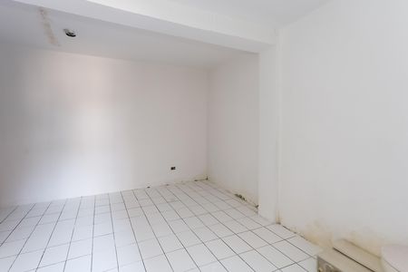 Casa à venda com 130m², 4 quartos e 3 vagas Casa à venda com 130m², 4 quartos e 3 vagasedícula