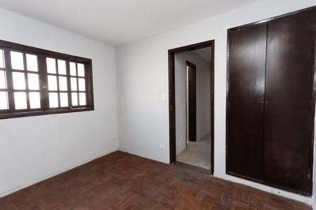 Casa à venda com 130m², 4 quartos e 3 vagas Casa à venda com 130m², 4 quartos e 3 vagasquarto 2