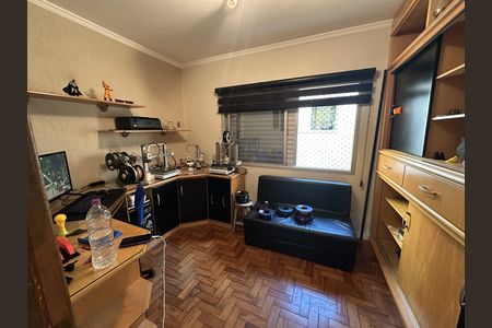 Casa à venda com 220m², 3 quartos e 3 vagas Casa à venda com 220m², 3 quartos e 3 vagasQuarto