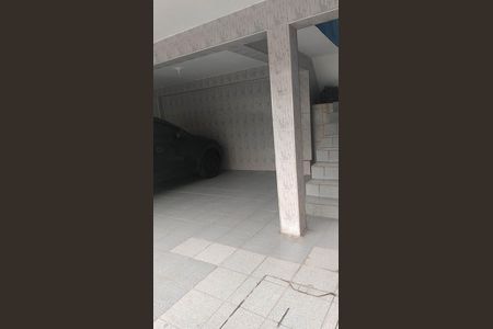 Casa à venda com 265m², 5 quartos e 2 vagas Casa à venda com 265m², 5 quartos e 2 vagasÁrea Externa
