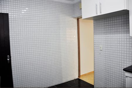 Casa para alugar com 163m², 4 quartos e 2 vagas Casa para alugar com 163m², 4 quartos e 2 vagasDetalhe - Cozinha