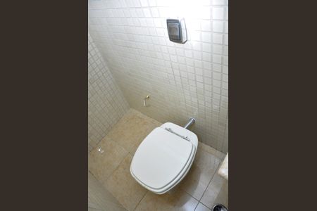 Casa para alugar com 163m², 4 quartos e 2 vagas Casa para alugar com 163m², 4 quartos e 2 vagasDetalhe - Lavabo