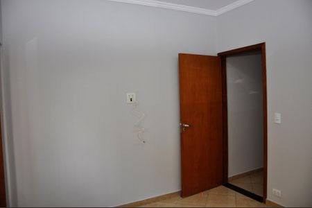 Casa para alugar com 163m², 4 quartos e 2 vagas Casa para alugar com 163m², 4 quartos e 2 vagasDetalhe - Quarto 03