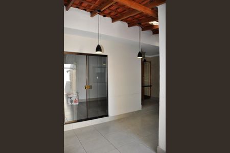 Casa para alugar com 163m², 4 quartos e 2 vagas Casa para alugar com 163m², 4 quartos e 2 vagasDetalhe - Churrasqueira