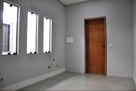 Casa para alugar com 163m², 4 quartos e 2 vagas Casa para alugar com 163m², 4 quartos e 2 vagasDetalhe - Quarto 01 com Suíte