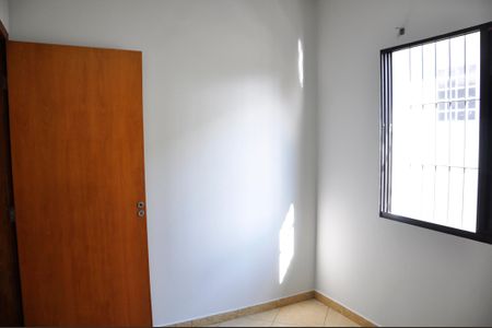 Casa para alugar com 163m², 4 quartos e 2 vagas Casa para alugar com 163m², 4 quartos e 2 vagasDetalhe - Quarto 04