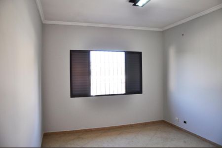 Casa para alugar com 163m², 4 quartos e 2 vagas Casa para alugar com 163m², 4 quartos e 2 vagasDetalhe - Quarto 02