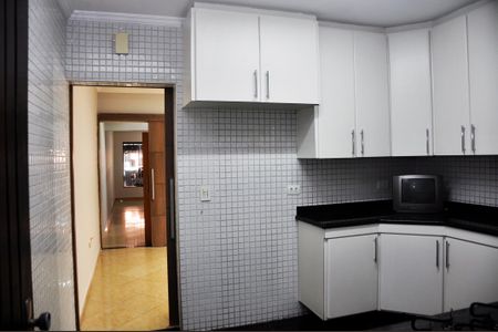 Casa para alugar com 163m², 4 quartos e 2 vagas Casa para alugar com 163m², 4 quartos e 2 vagasDetalhe - Cozinha