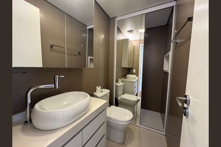 Apartamento para alugar com 100m², 3 quartos e 2 vagasBanheiro 1