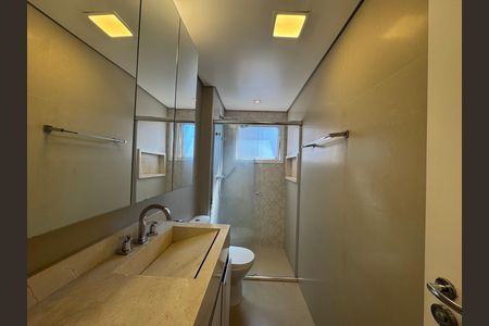 Apartamento para alugar com 100m², 3 quartos e 2 vagasBanheiro da Suíte