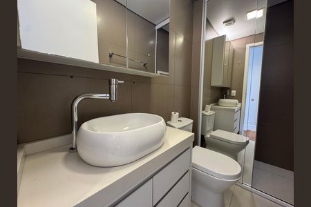 Apartamento para alugar com 100m², 3 quartos e 2 vagasBanheiro 1
