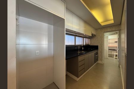Apartamento para alugar com 100m², 3 quartos e 2 vagasCozinha