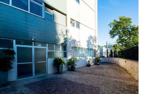 Apartamento à venda com 100m², 3 quartos e 2 vagas Apartamento à venda com 100m², 3 quartos e 2 vagasÁrea comum