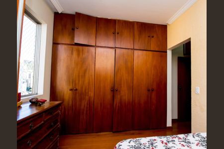 Quarto  de apartamento à venda com 3 quartos, 100m² em São Pedro, Belo Horizonte