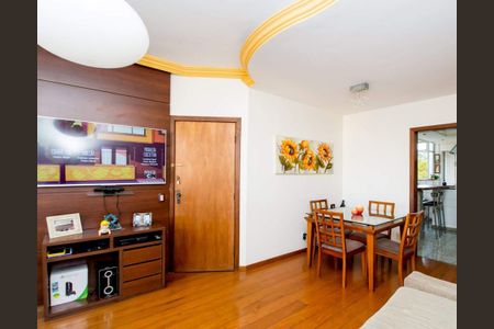 Sala  de apartamento à venda com 3 quartos, 100m² em São Pedro, Belo Horizonte