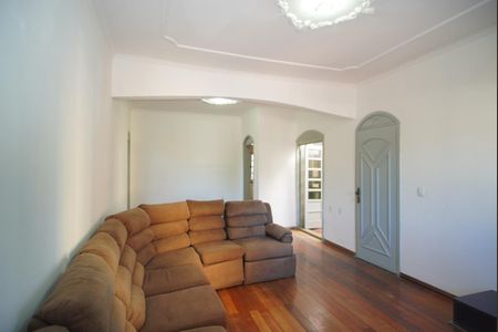 Sala de casa para alugar com 3 quartos, 113m² em Sarandi, Porto Alegre